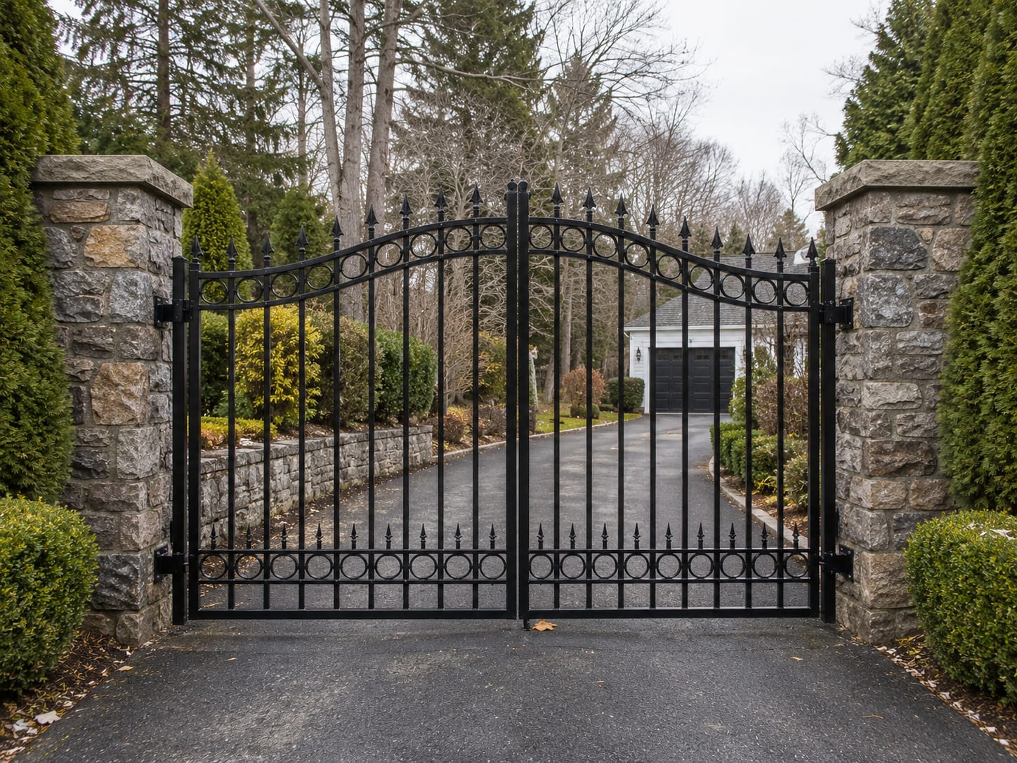 Why Tarrytown Properties Need the Right Fencing Approach — Portillo Fences and Gates